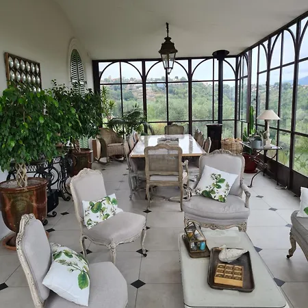 Вилла Domaine Elea